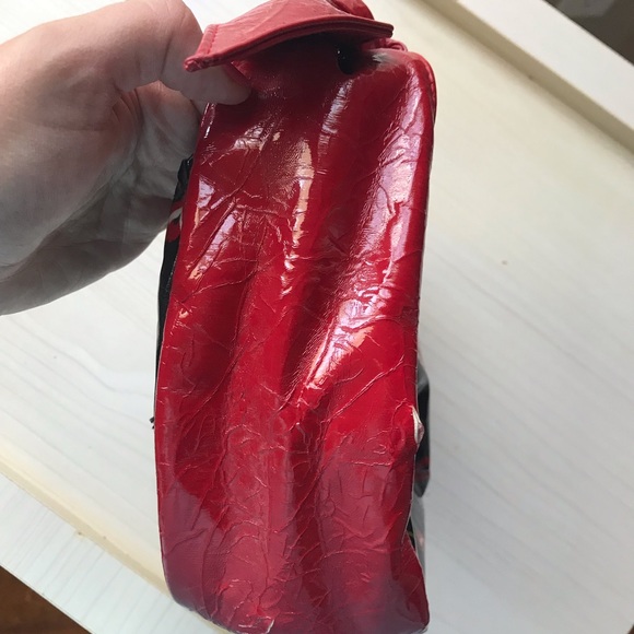 Vera Bradley Frill Cherry Purse - Picture 3 of 6